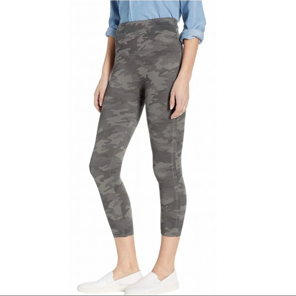 Spanx Camo Print Women's Leggings NWT